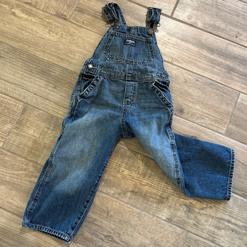 Oshkosh B’gosh Distressed Denim Blue Jean USA Toddler Overalls 3T